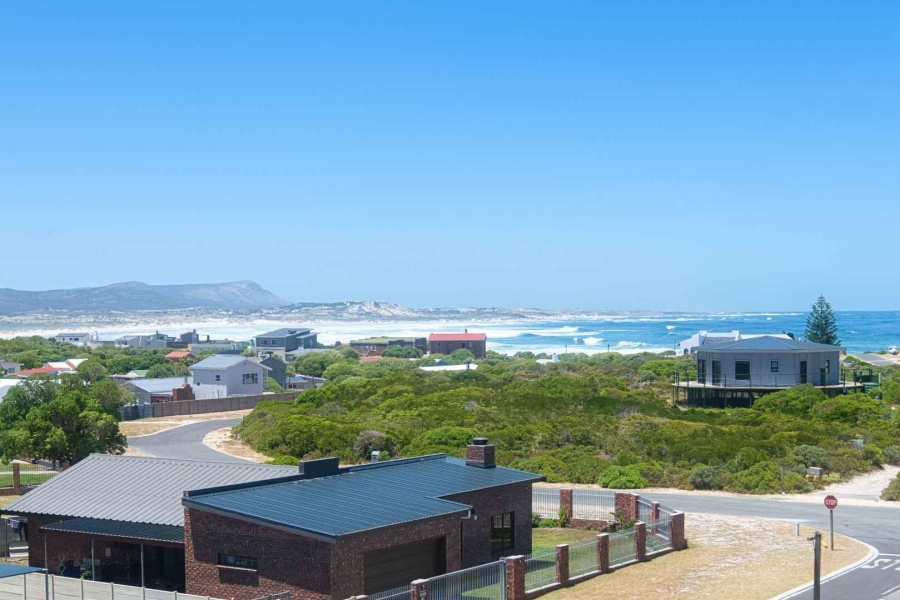4 Bedroom Property for Sale in Pearly Beach Western Cape